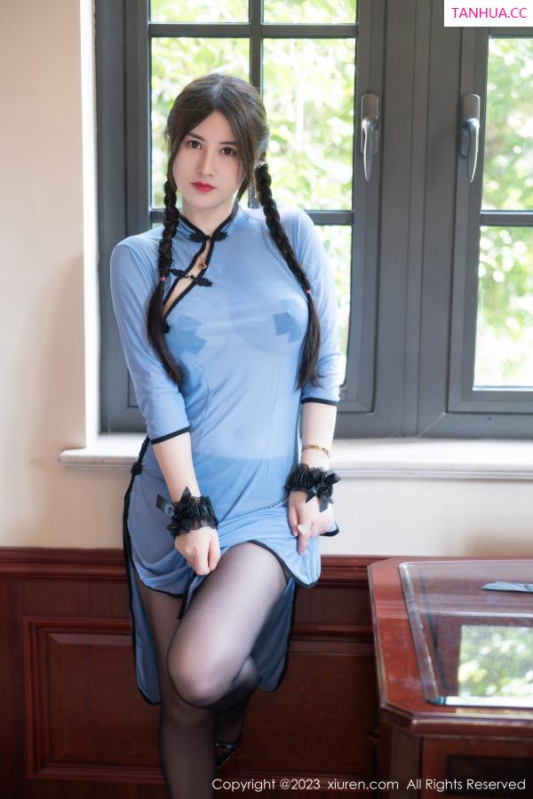 陈诗诗 诗诗 [XiuRen]高清写真图 2023.09.08 No.7357 诗诗kiki 旗袍美腿第6张图片